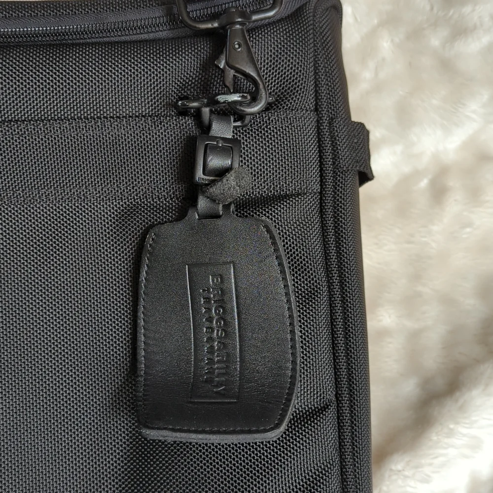 BRIGGS & RILEY | Messenger Laptop Cross-Body Bag
